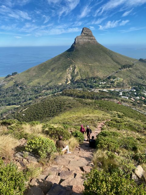 Table Mountain India Venster Hike & Hotel Pick-Up - How the finish works at the Cableway station