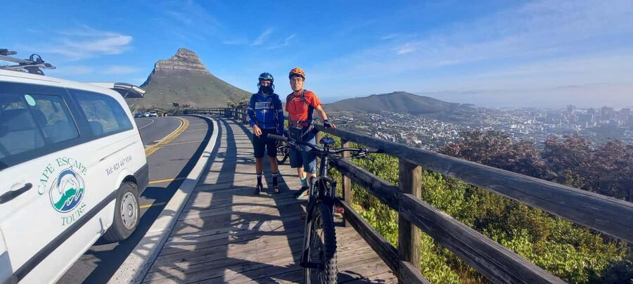 Table Mountain: Mountain Biking to Constantia Wine Estate - The gradual rise toward Kirstenbosch