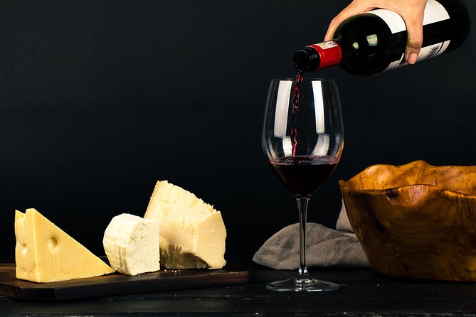 Tailor made Stellenbosch & Franschhoek Winelands Full day Tour. - DeMorgenzon and the first taste of Stellenbosch