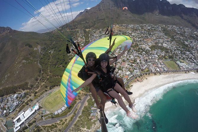 Tandem Paragliding Flight - Signal Hill or Lions Head: why the launch point can change