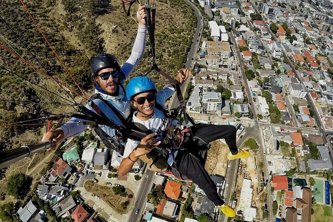 Tandem Paragliding In Cape Town (Icarus) - Meeting at Signal Hill Drive