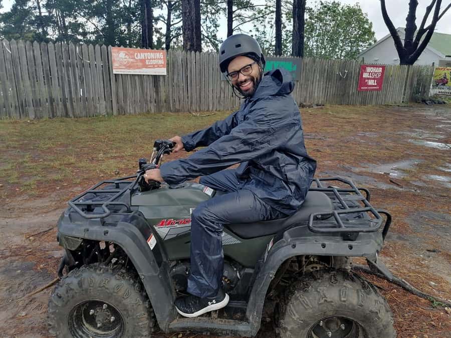 THE CRAGS PLETTENBERG BAY: QUAD BIKE FUN RIDE - English guidance and group comfort