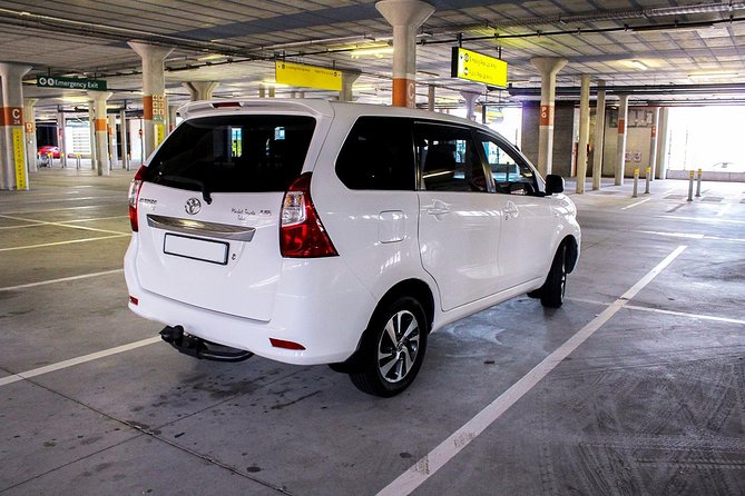 Transfer from Cape Town City Center to Cape Town Airport - Why a private driver can be worth the price