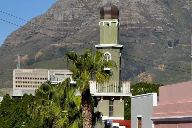 Unique Bo-Kaap Tour with Food Tasting, Western Cape - What the guide adds to the experience