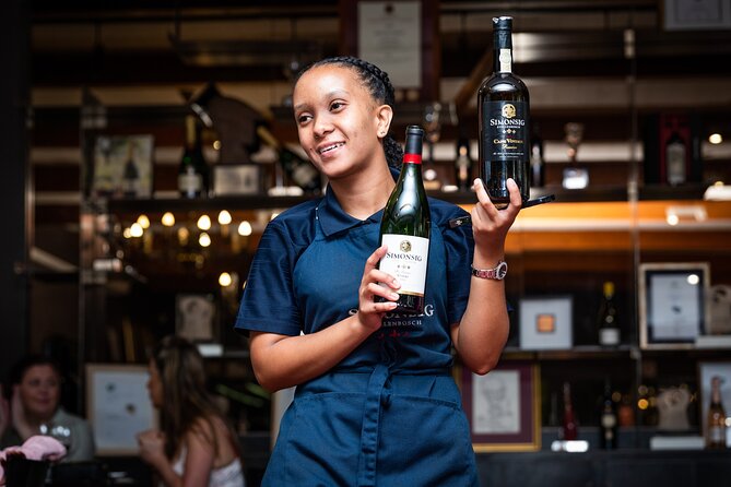 Wine Tour: Paarl, Franschhoek & Stellenbosch incl 3 wineries - The essential facts at a glance