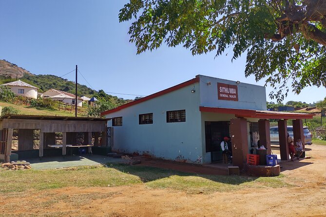 Zulu Cultural Experience - Tour to the village of iSithumba and PheZulu - The 30-minute dance show at PheZulu